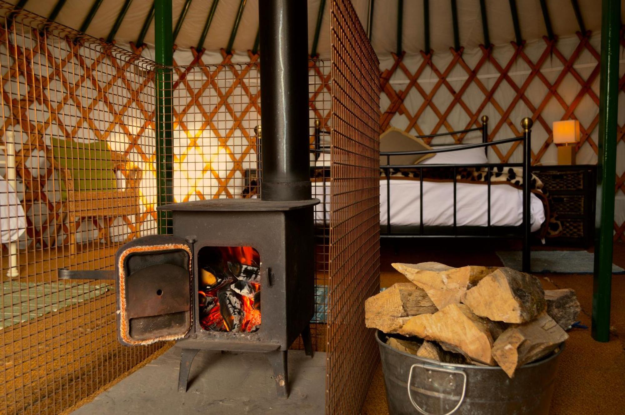 Caalm Camp Hotel Stour Provost ภายนอก รูปภาพ